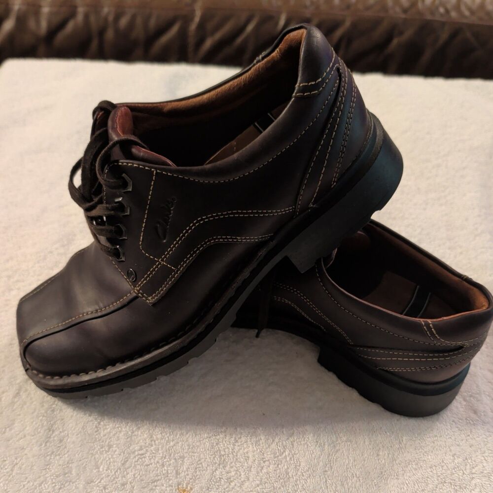 CLARKS Men's Vanek Apron Oily Brown Leather Loafer, Size 9.5 Medium